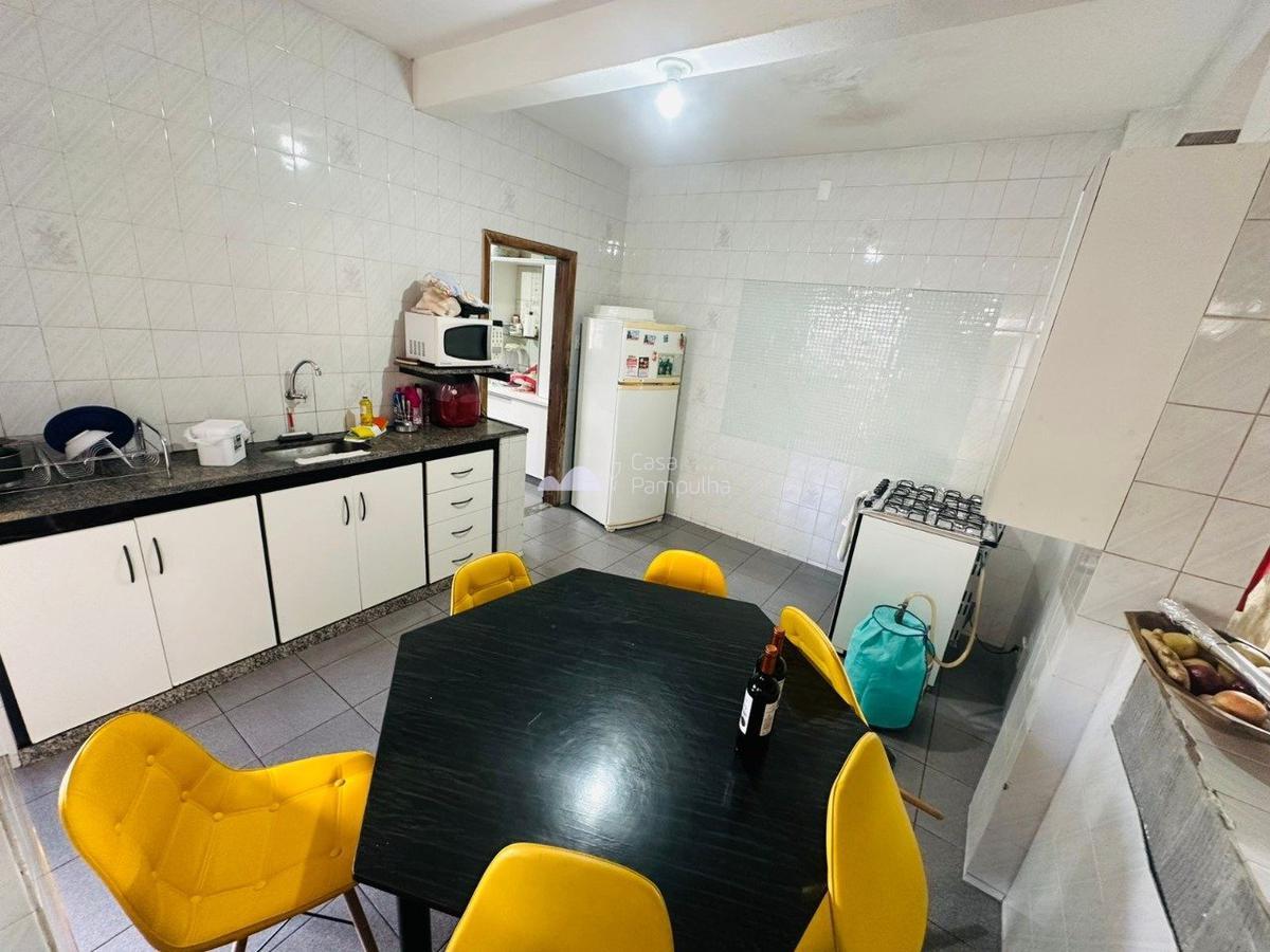 Casa, Santa Mônica, 4 Quartos, 3 Vagas