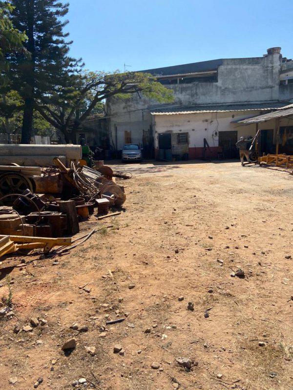Lote, Tirol (barreiro), 0 Quarto, 0 Vaga
