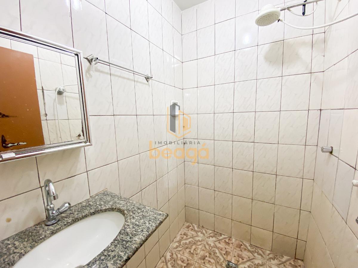 Casa, Novo Glória, 2 Quartos, 0 Vaga, 1 Suíte