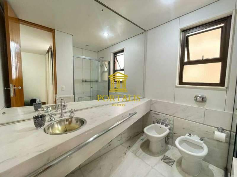 Apartamento, Lourdes, 4 Quartos, 3 Vagas, 2 Suítes