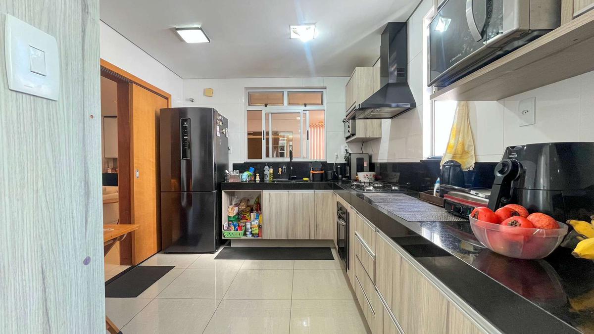 Cobertura, Buritis, 4 Quartos, 4 Vagas, 2 Suítes