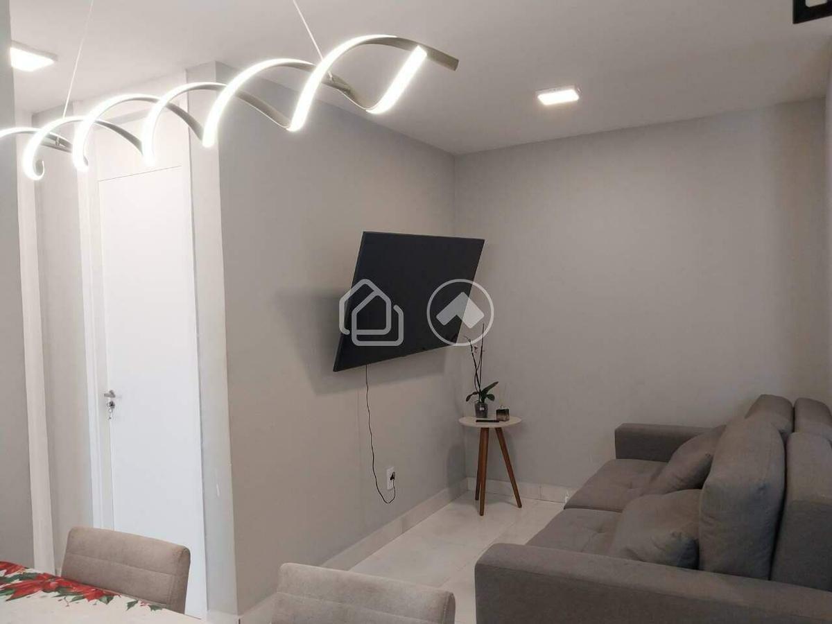 Apartamento, Palmeiras, 2 Quartos, 1 Vaga