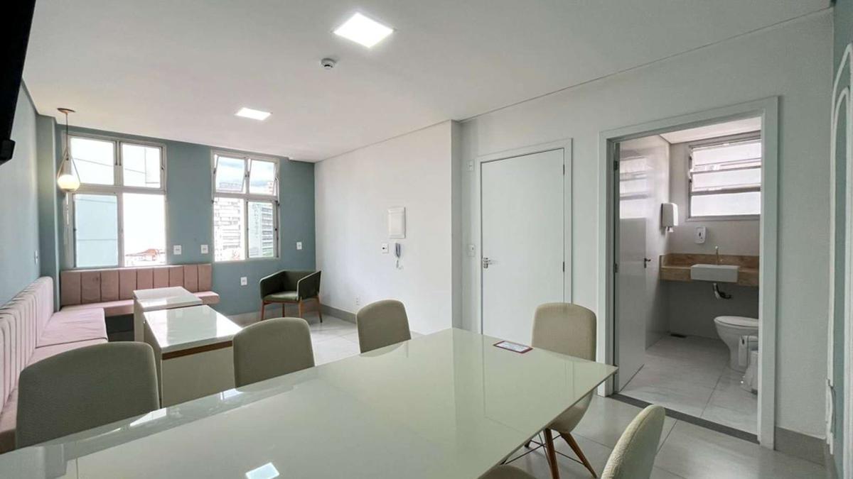 Apartamento, Centro, 2 Quartos, 0 Vaga, 1 Suíte