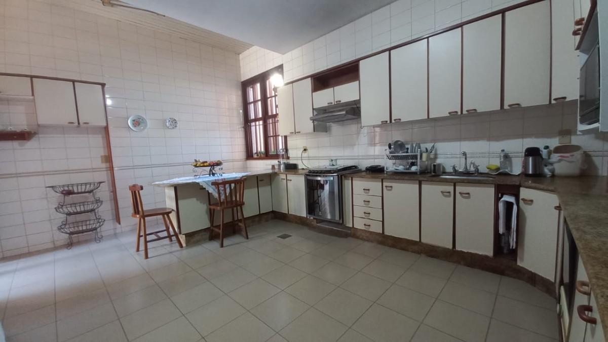 Casa, Santa Inês, 3 Quartos, 2 Vagas, 1 Suíte