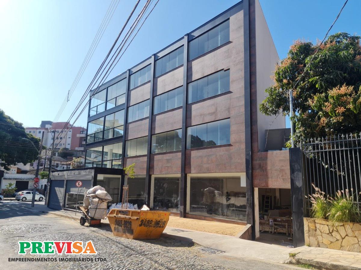 Galpão, Floresta, 0 Quarto, 10 Vagas