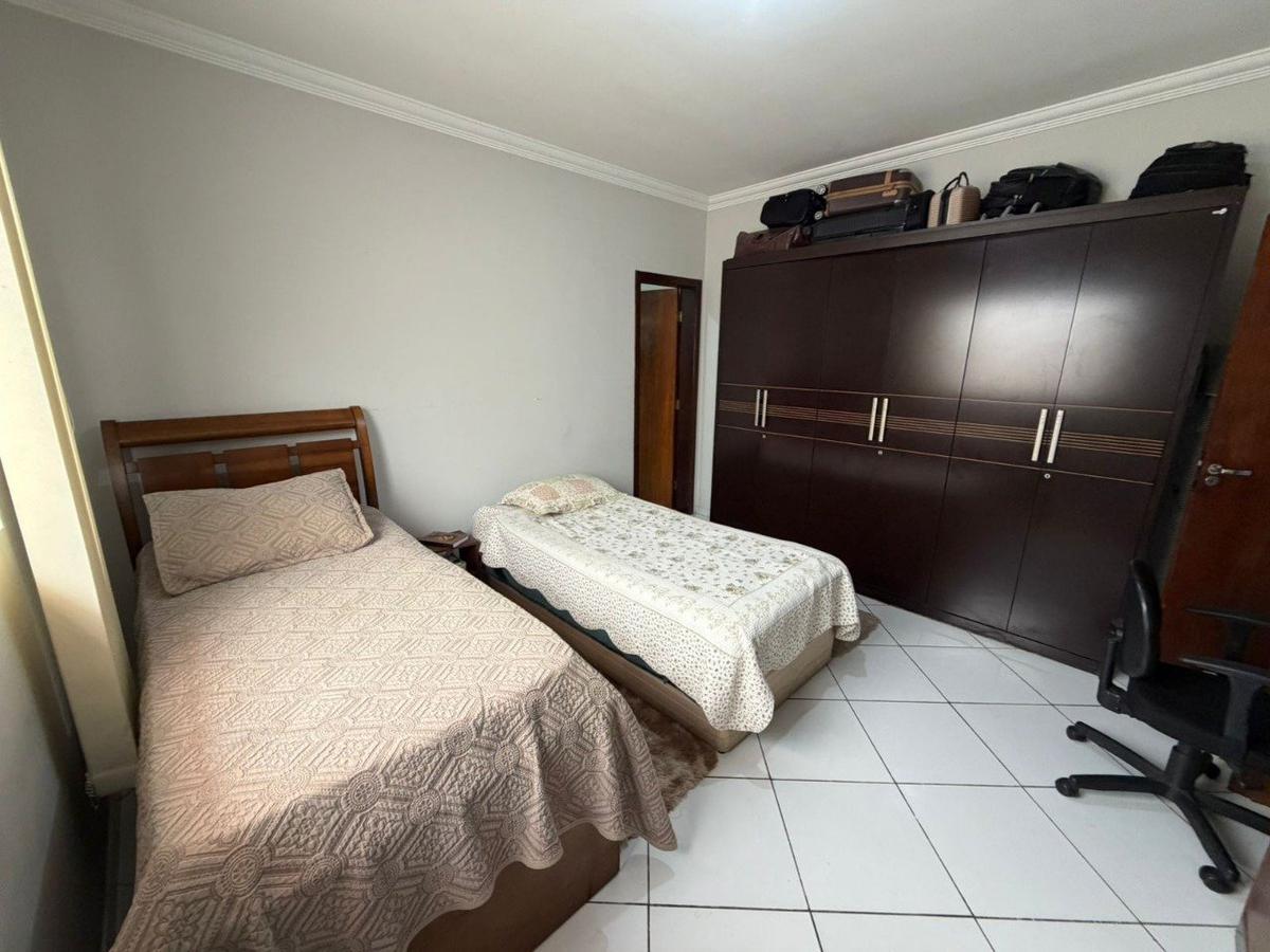 Casa, Europa, 3 Quartos, 3 Vagas, 1 Suíte