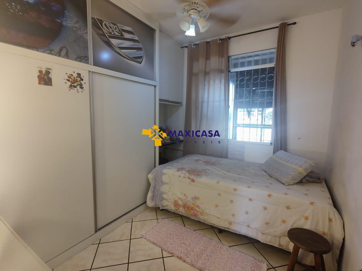 Casa, Santa Terezinha, 2 Quartos, 2 Vagas