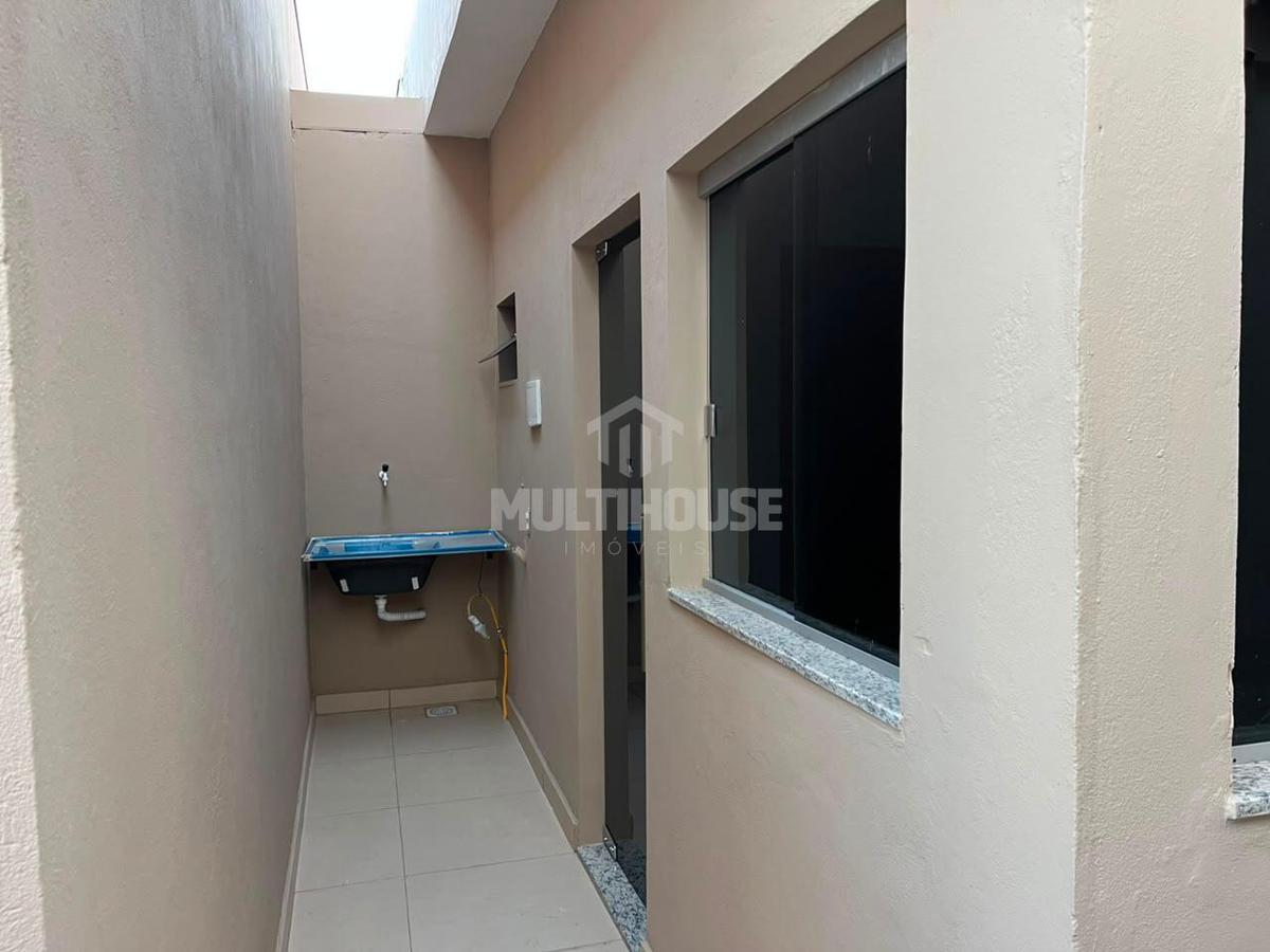 Casa, Novo Itabirito, 1 Quarto, 0 Vaga