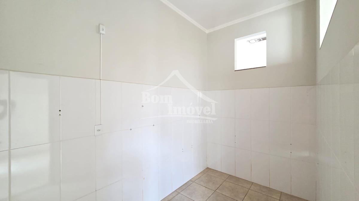 Andar, Centro, 0 Quarto, 0 Vaga