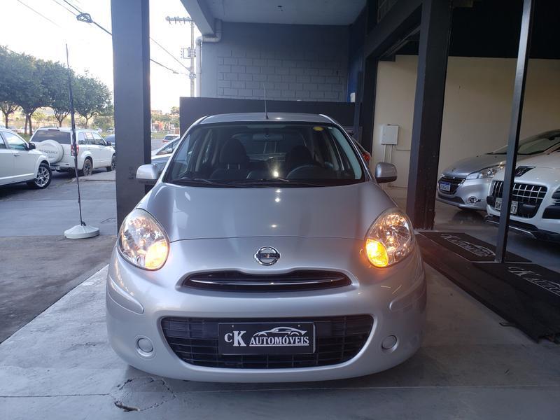 Nissan March S 1.6 16v Flex Fuel 5p