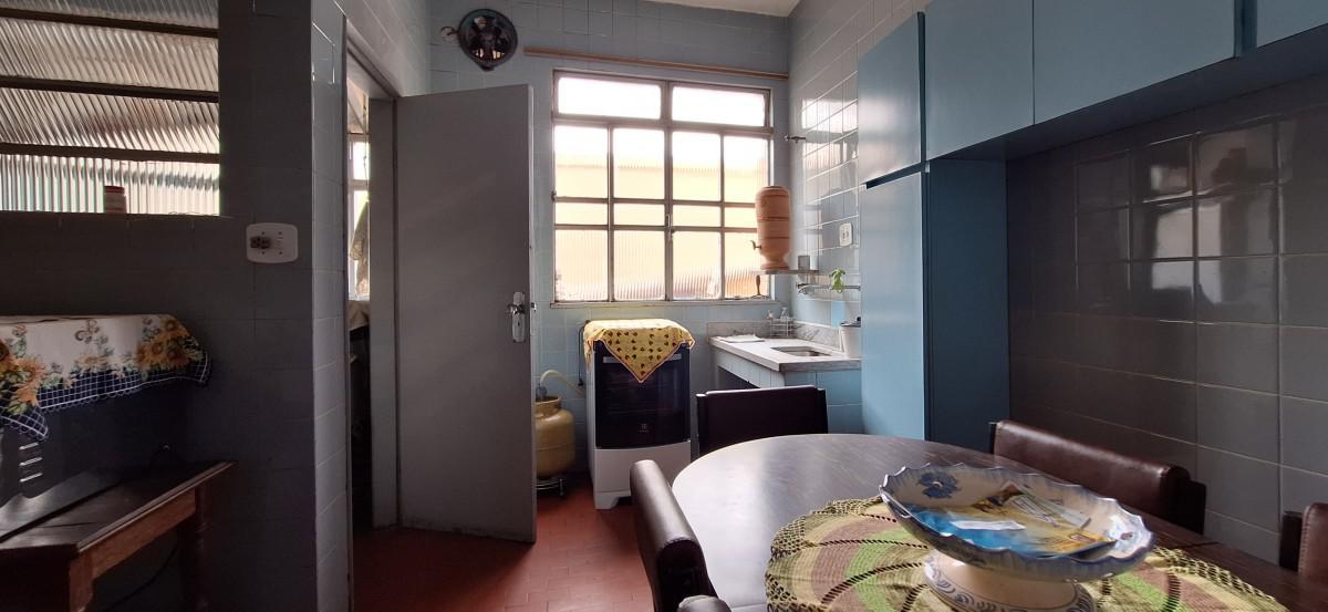 Apartamento, Floresta, 3 Quartos, 0 Vaga