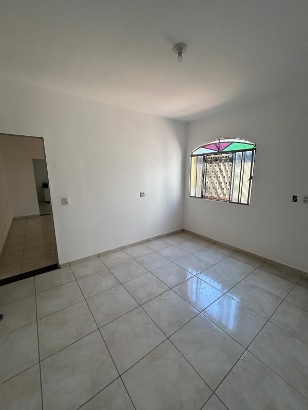 Casa, Jardim Laguna, 3 Quartos, 0 Vaga, 1 Suíte