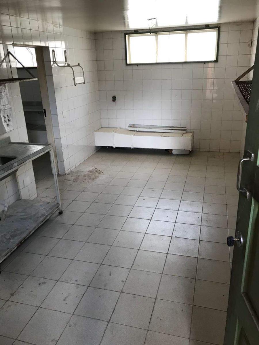 Casa Comercial, Cruzeiro, 0 Quarto, 0 Vaga
