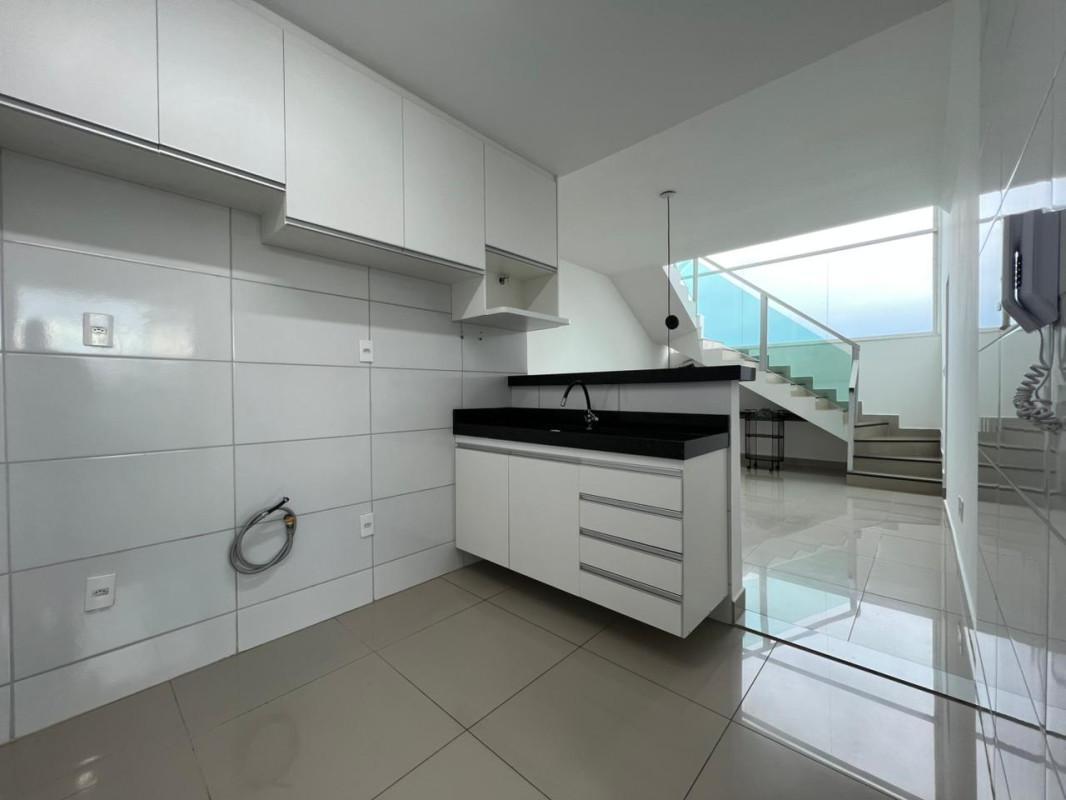 Cobertura, Cabral, 2 Quartos, 2 Vagas, 1 Suíte