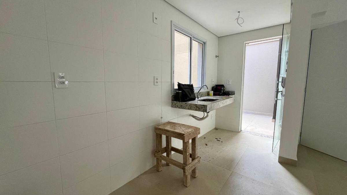 Apartamento, São Lucas, 2 Quartos, 1 Vaga, 2 Suítes