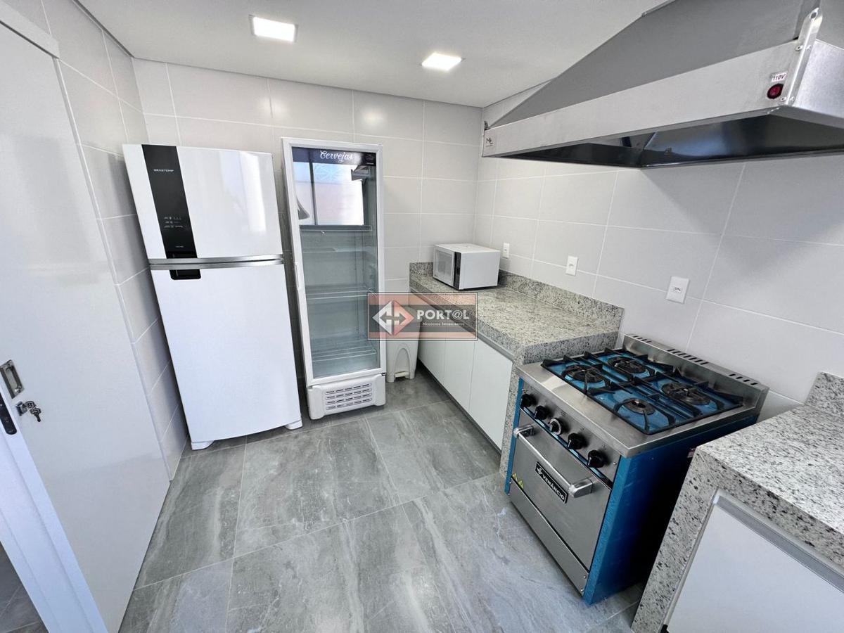 Apartamento, Castelo, 4 Quartos, 2 Vagas, 1 Suíte