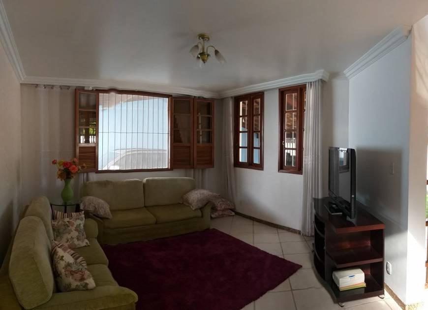 Casa, Heliópolis, 4 Quartos, 4 Vagas, 1 Suíte