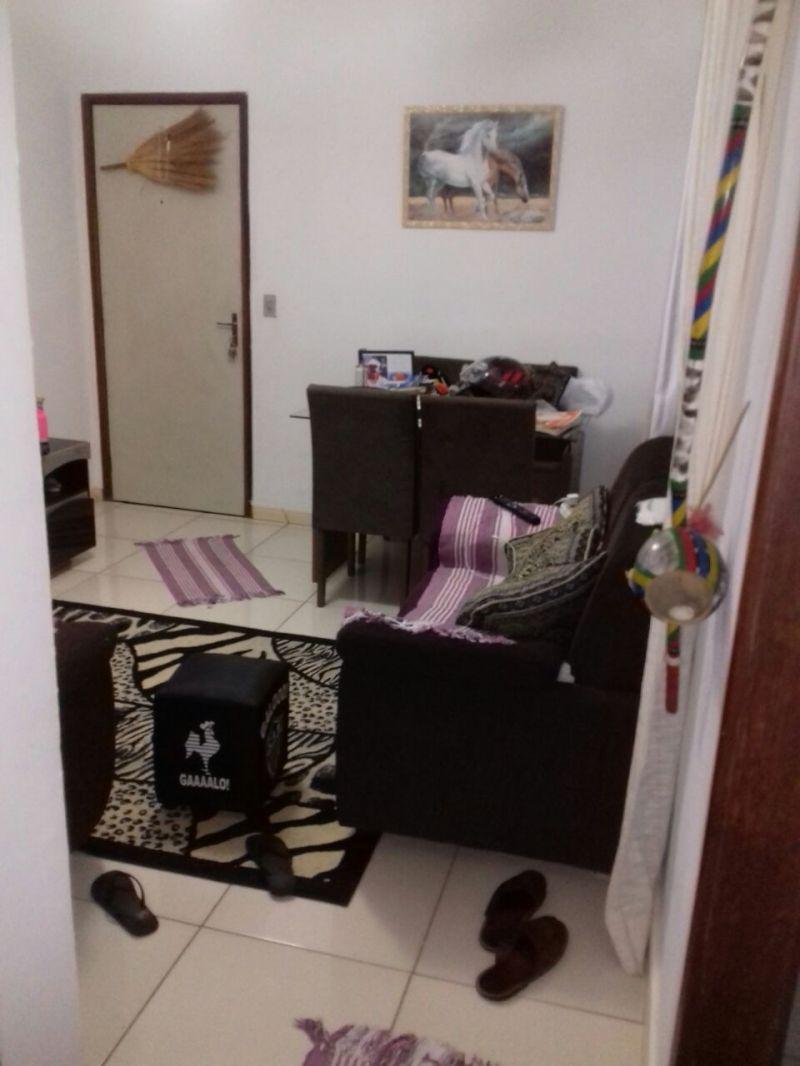 Apartamento, Londrina (são Benedito), 2 Quartos, 1 Vaga