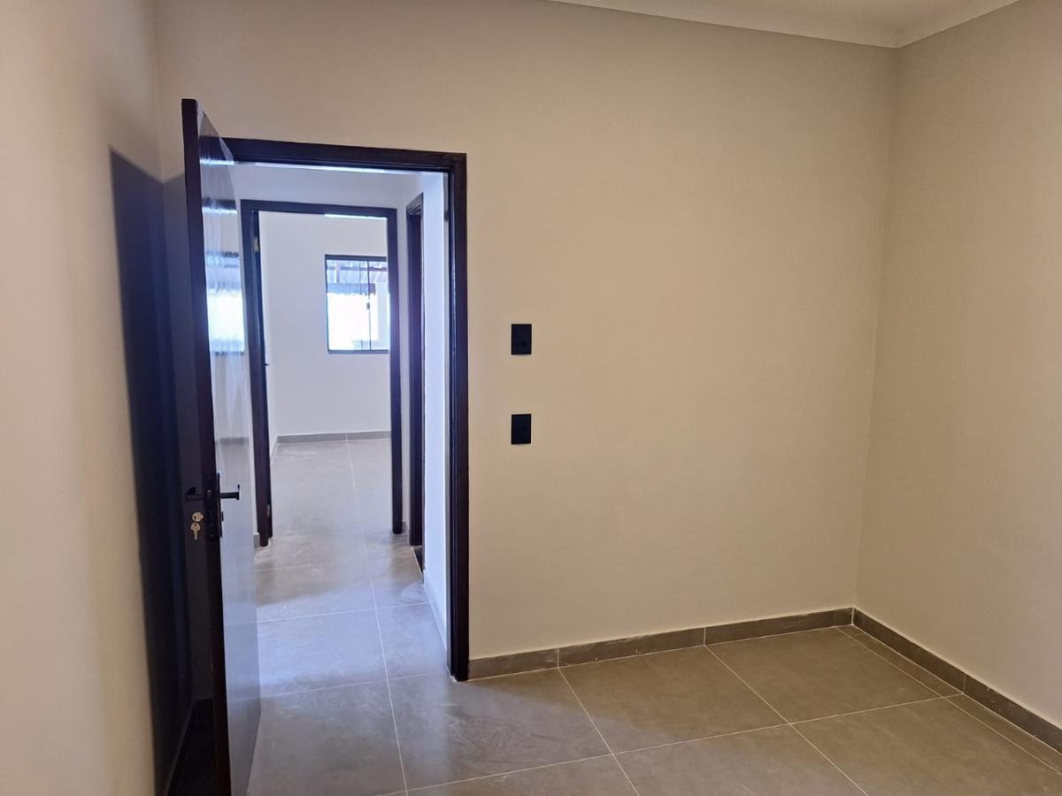 Casa, Centro, 2 Quartos, 3 Vagas