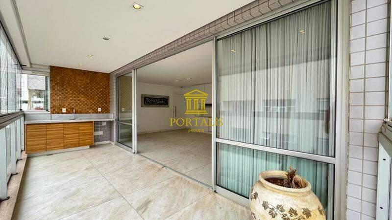 Apartamento, Luxemburgo, 3 Quartos, 2 Vagas, 3 Suítes