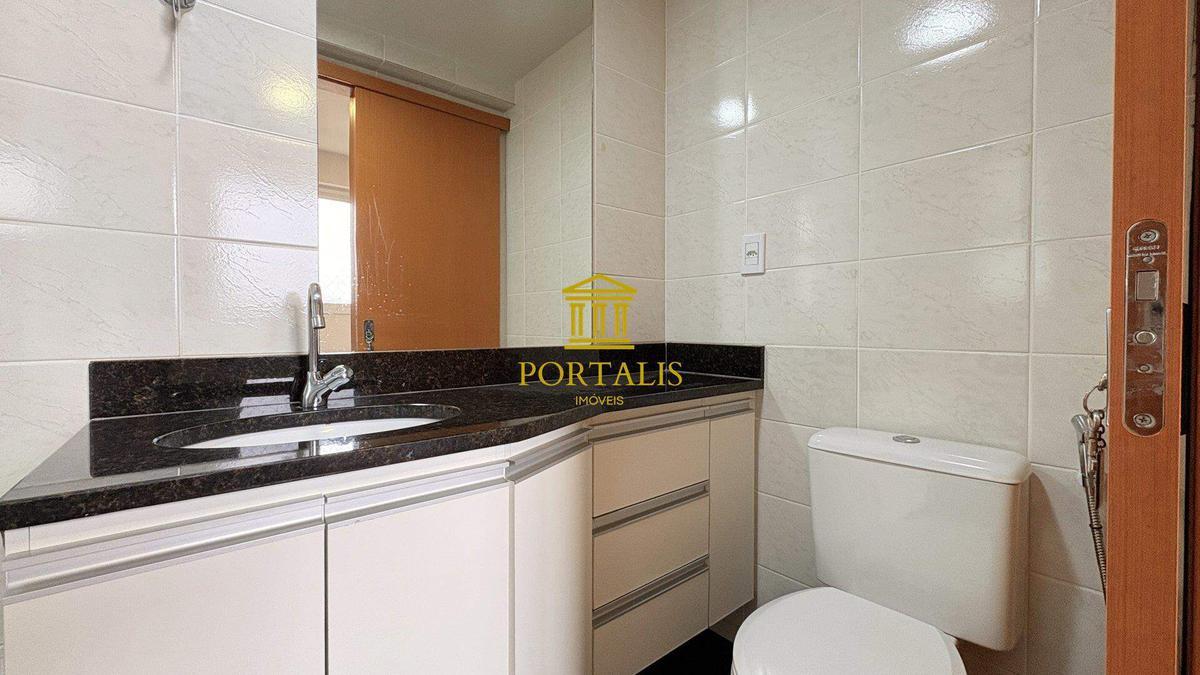 Apartamento, Sagrada Família, 3 Quartos, 2 Vagas, 1 Suíte