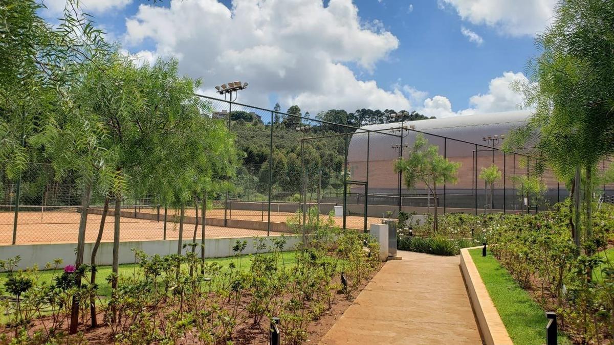 Casa, Alphaville - Lagoa dos Ingleses, 4 Quartos, 2 Vagas, 2 Suítes
