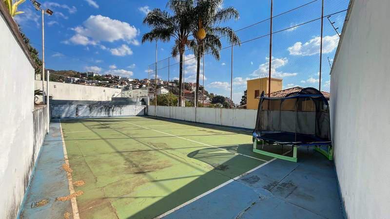 Casa, Mangabeiras, 4 Quartos, 4 Vagas, 2 Suítes