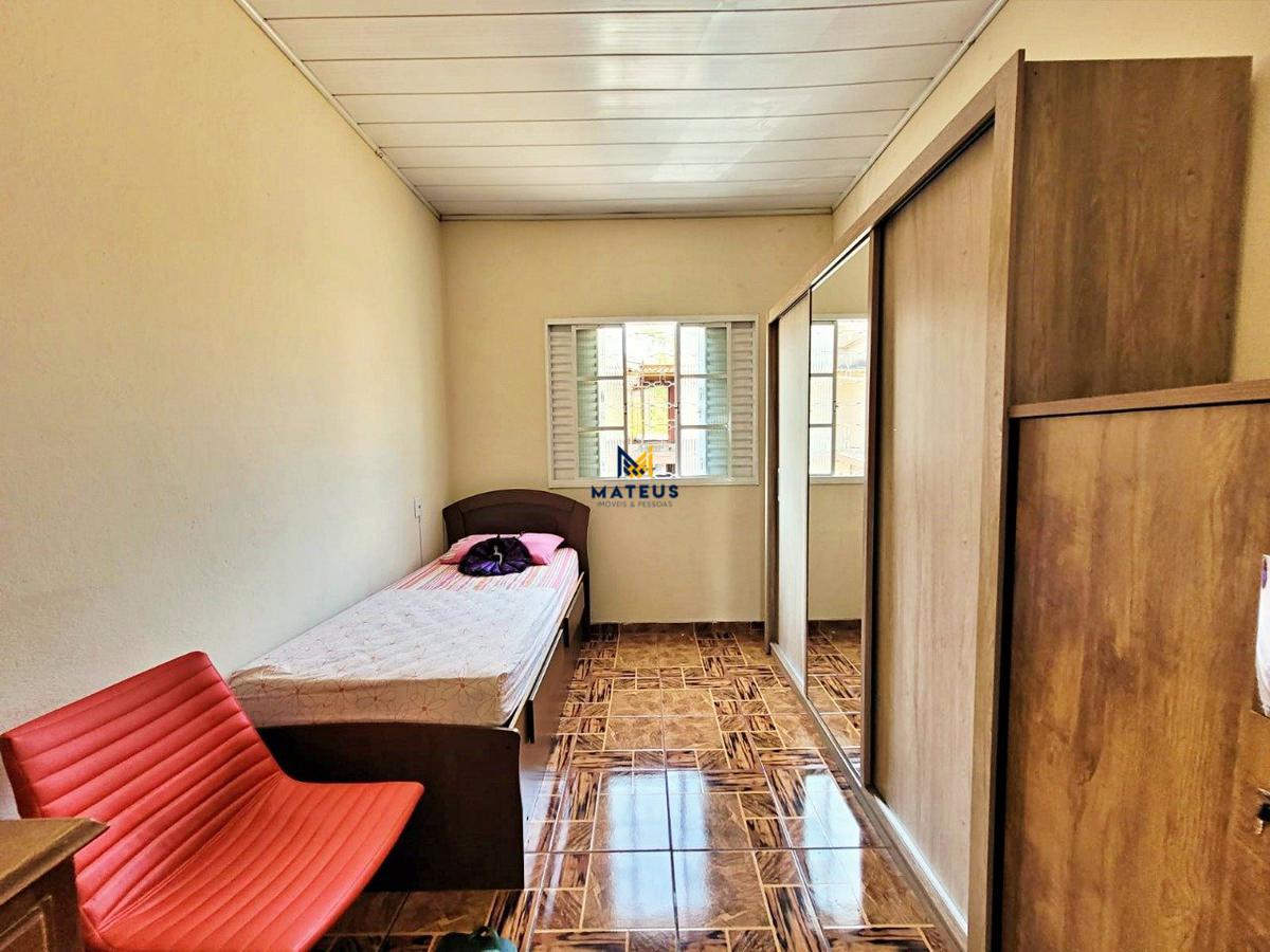 Casa, São Francisco, 4 Quartos, 7 Vagas