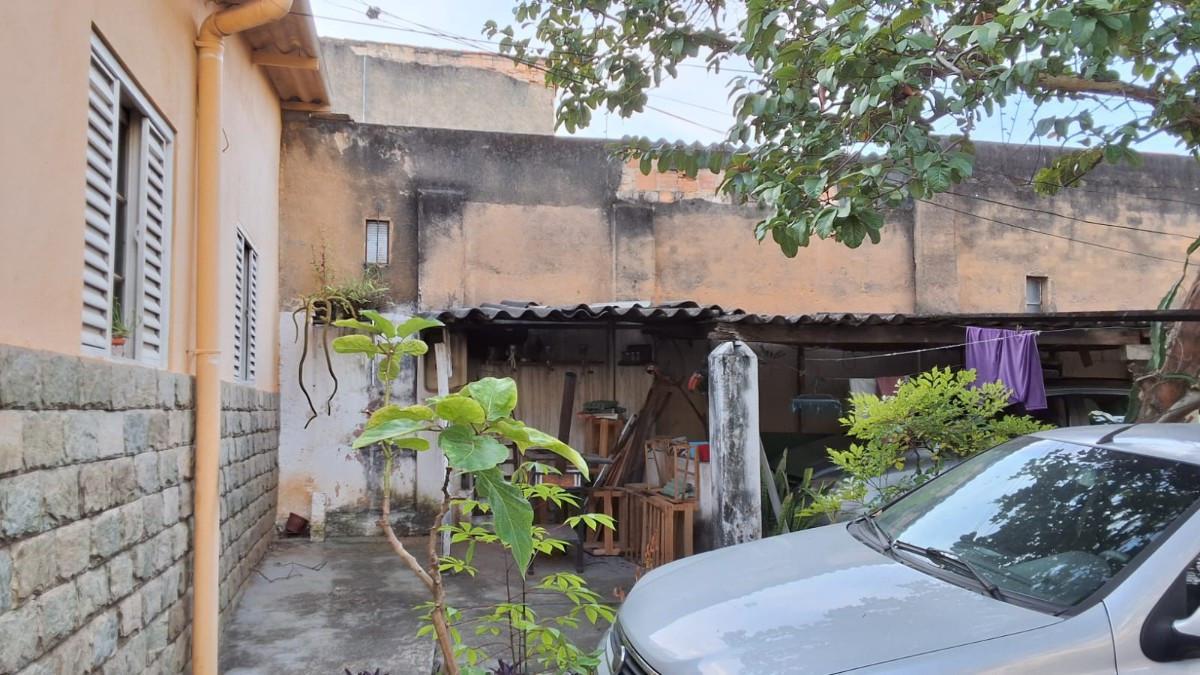 Casa, Padre Eustáquio, 2 Quartos, 10 Vagas, 1 Suíte