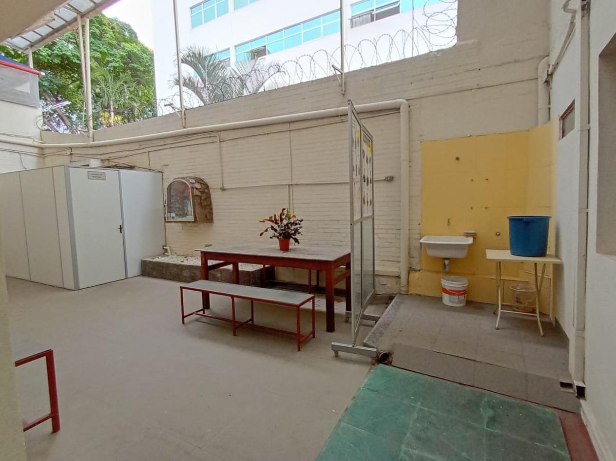 Casa Comercial, Liberdade, 0 Quarto, 0 Vaga