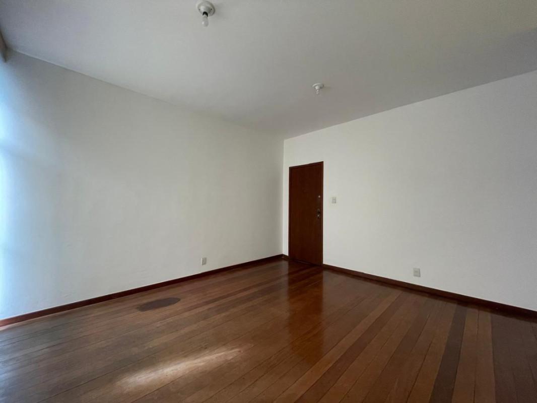 Apartamento, Castelo, 3 Quartos, 2 Vagas, 1 Suíte