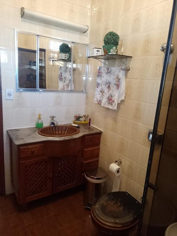 Casa, Coqueiros, 3 Quartos, 2 Vagas, 1 Suíte