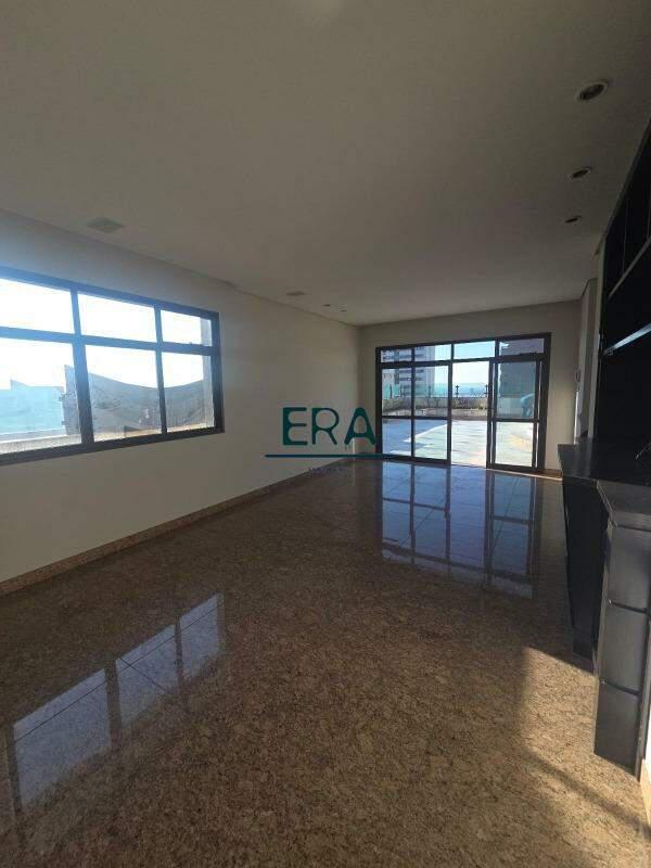 Apartamento, Funcionários, 5 Quartos, 4 Vagas, 4 Suítes
