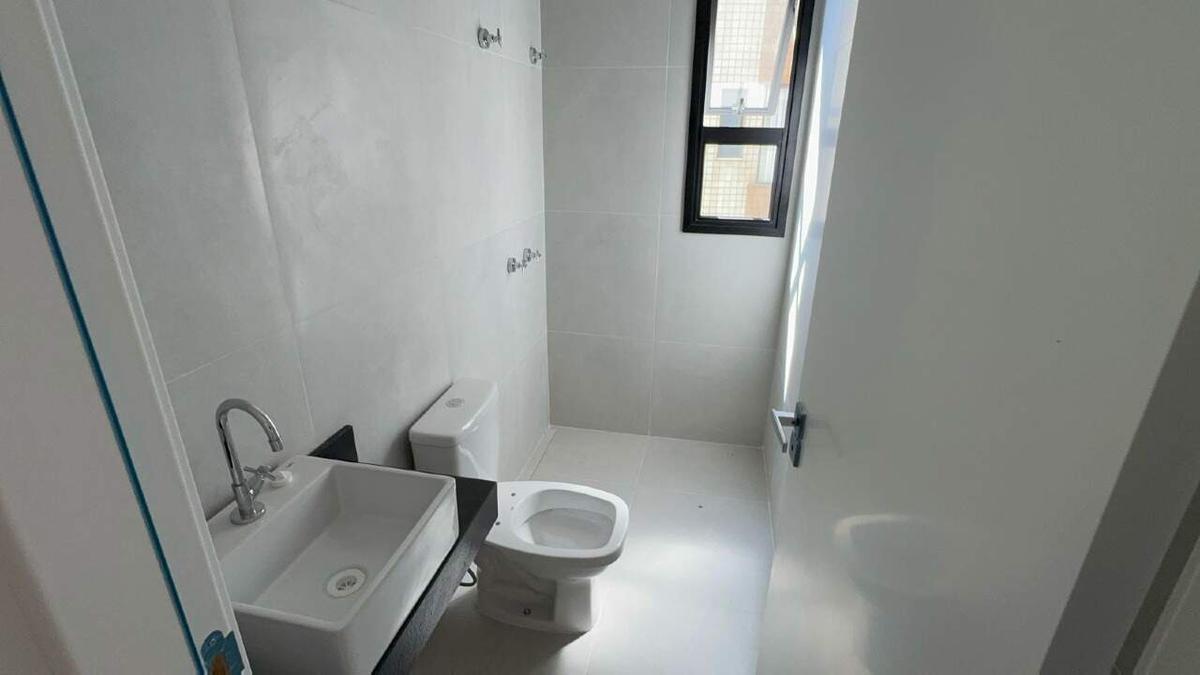 Cobertura, Buritis, 2 Quartos, 2 Vagas, 2 Suítes