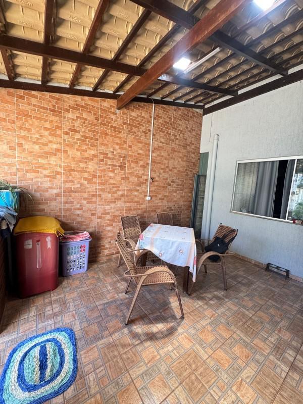 Casa, Masterville, 2 Quartos, 2 Vagas