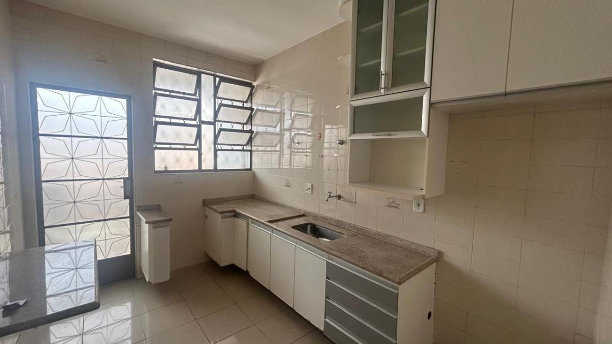 Casa, Dona Clara, 3 Quartos, 4 Vagas, 1 Suíte