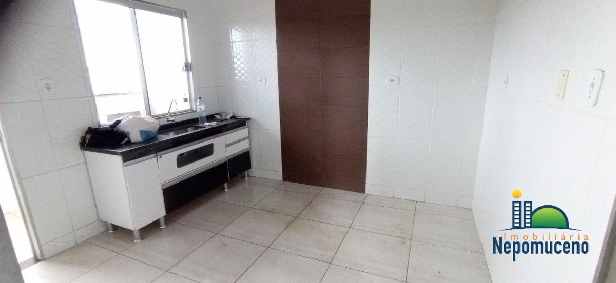 Apartamento, Centro, 2 Quartos, 0 Vaga
