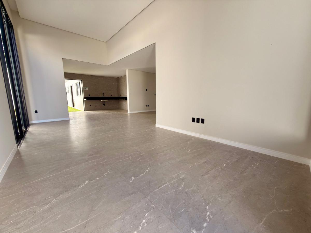 Casa, Garças, 4 Quartos, 3 Vagas, 2 Suítes