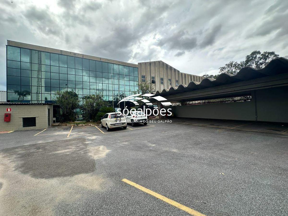 Galpão, Campina Verde, 30 Vagas