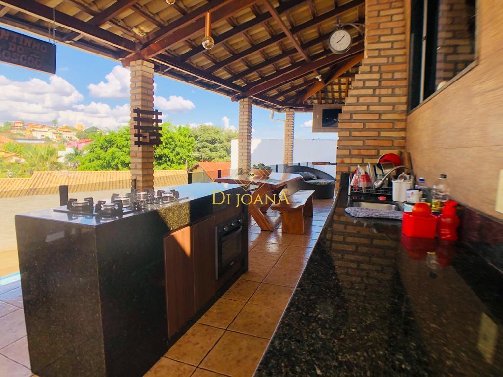 Casa, Jardim Casa Branca, 3 Quartos, 3 Vagas, 1 Suíte