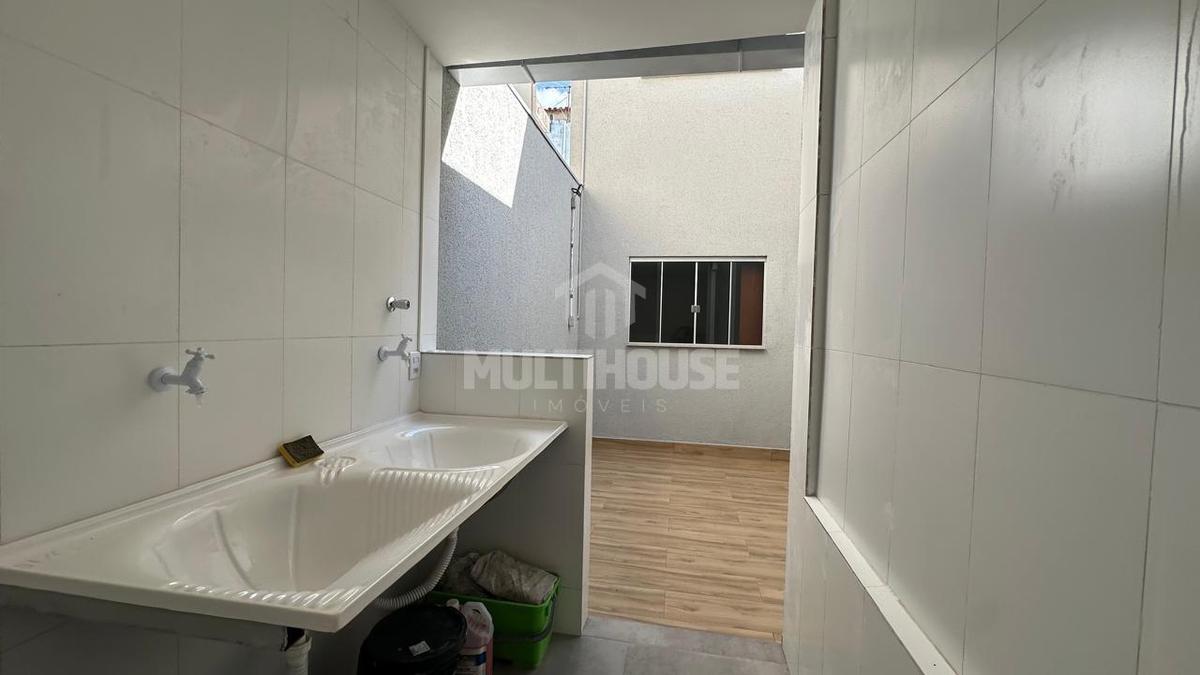 Casa, Vitória, 4 Quartos, 3 Vagas, 1 Suíte