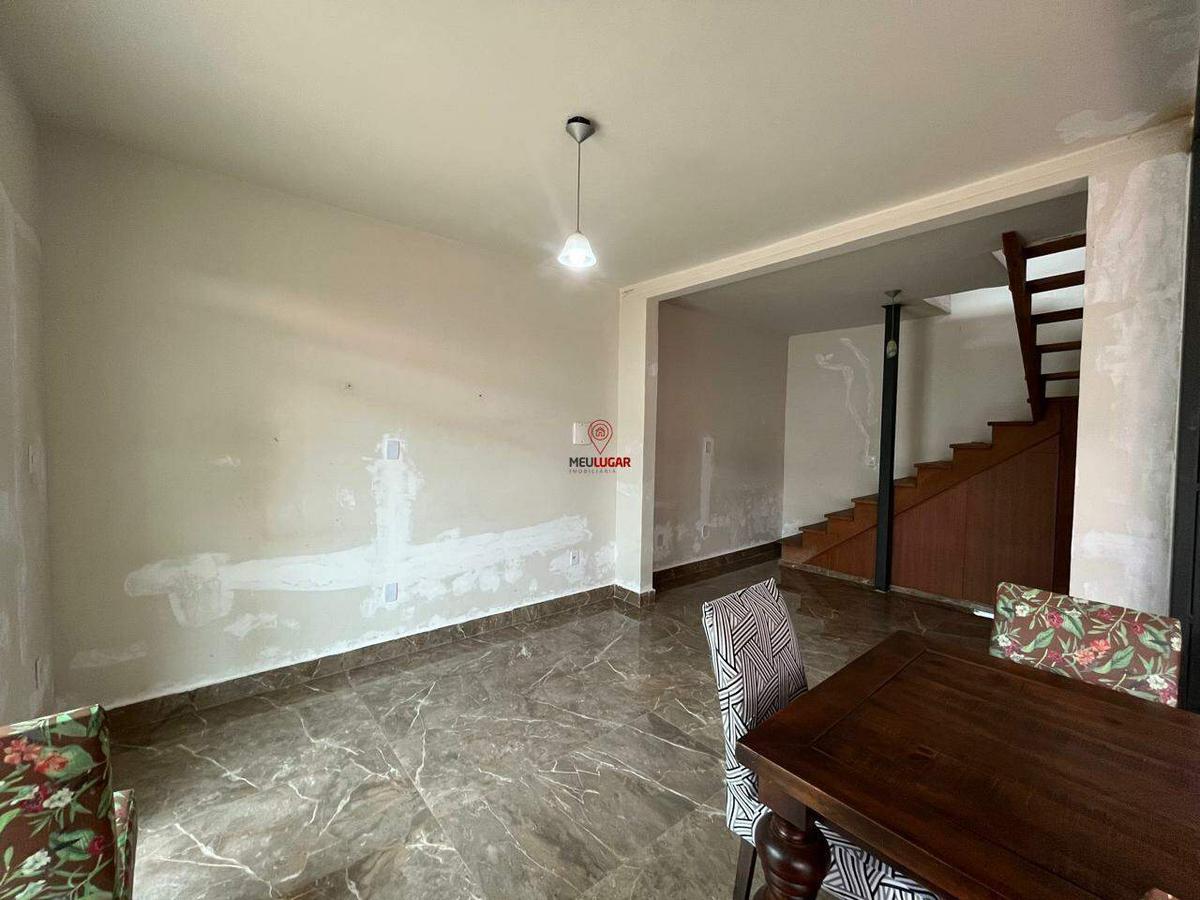 Casa, Santa Helena, 3 Quartos, 3 Vagas, 1 Suíte
