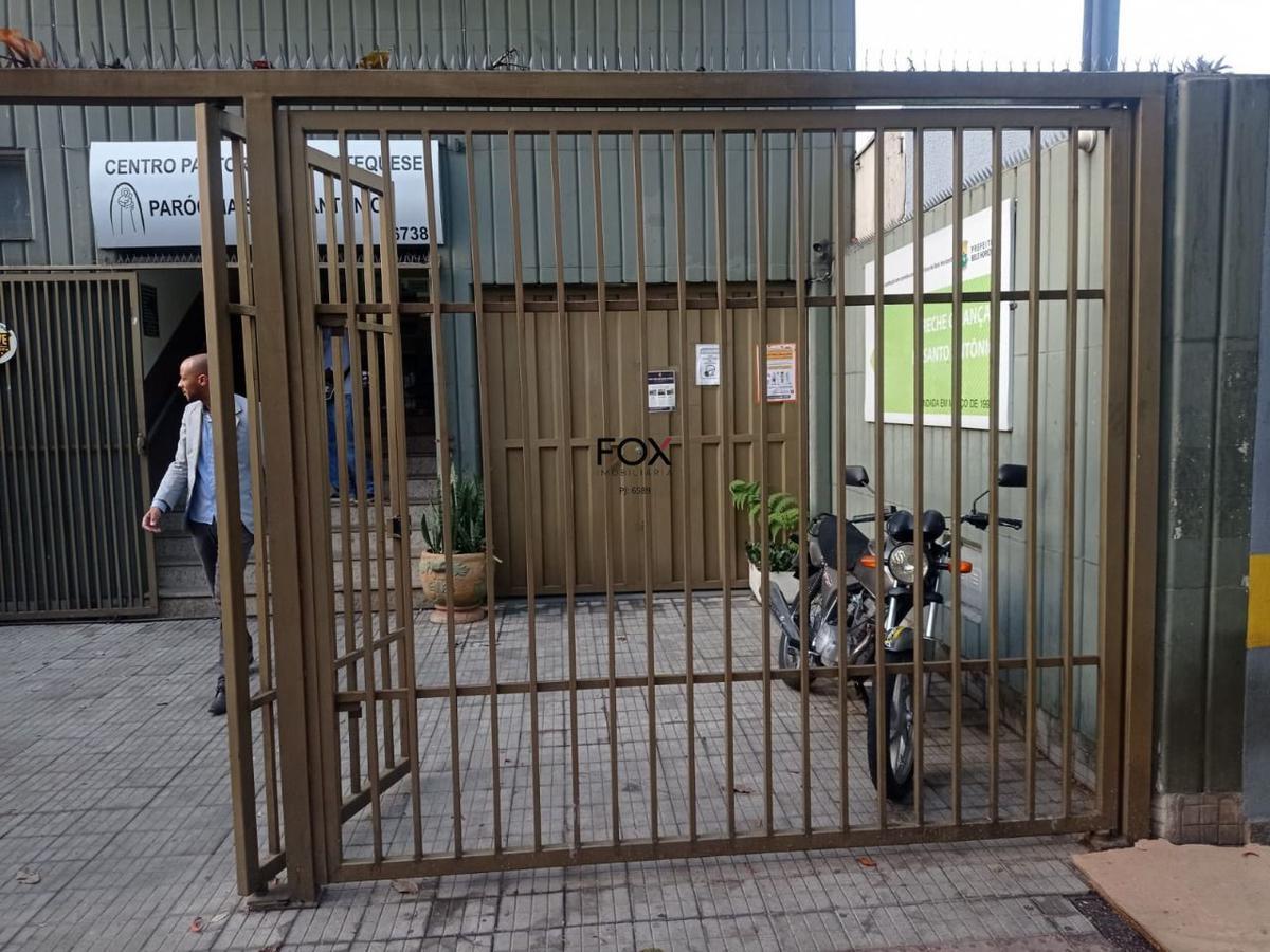 Prédio, Lourdes, 0 Quarto, 10 Vagas