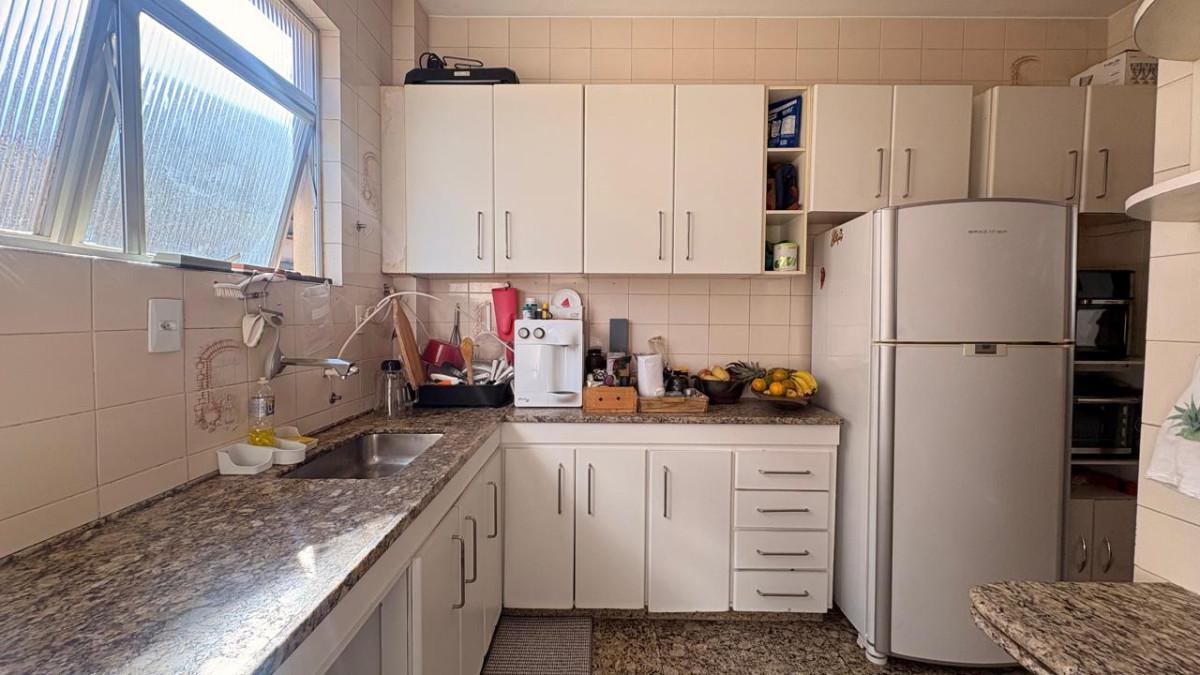 Apartamento, União, 4 Quartos, 2 Vagas, 1 Suíte