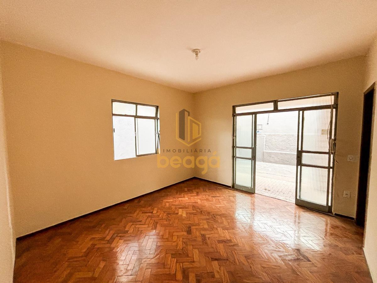 Casa, Glória, 2 Quartos, 1 Vaga