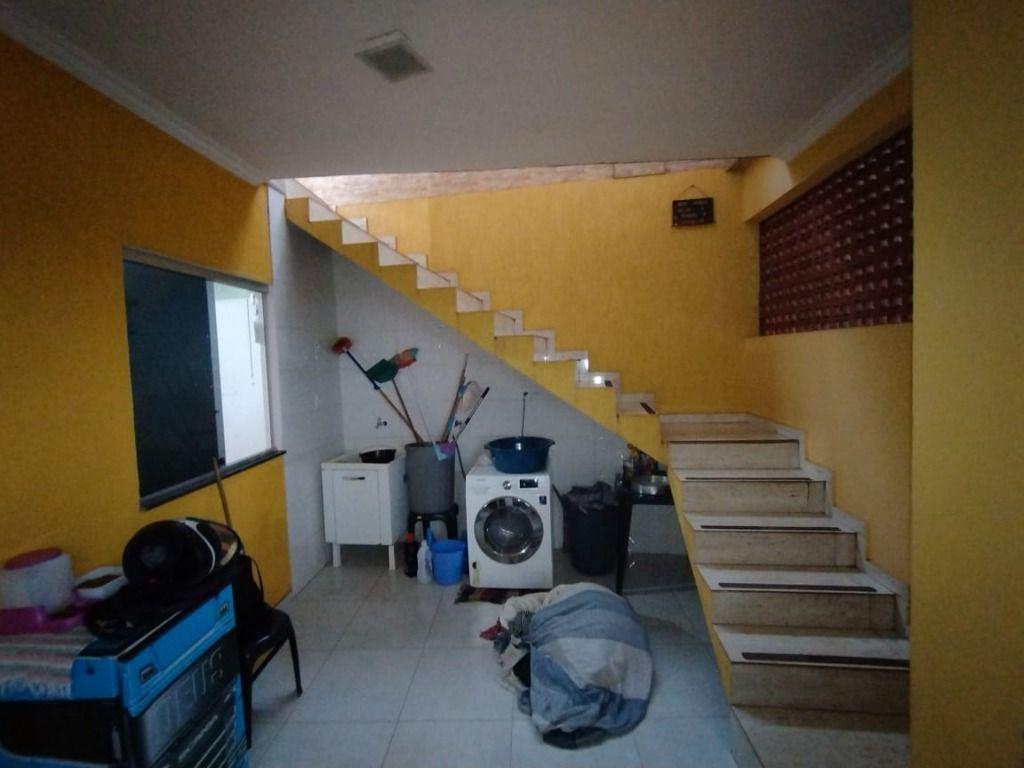 Casa, Mangueiras, 3 Quartos, 4 Vagas, 1 Suíte