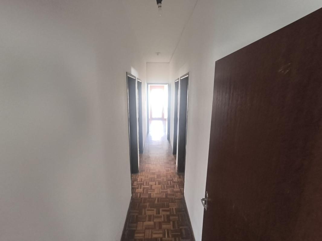 Casa, Santa Cruz, 5 Quartos, 1 Vaga, 1 Suíte