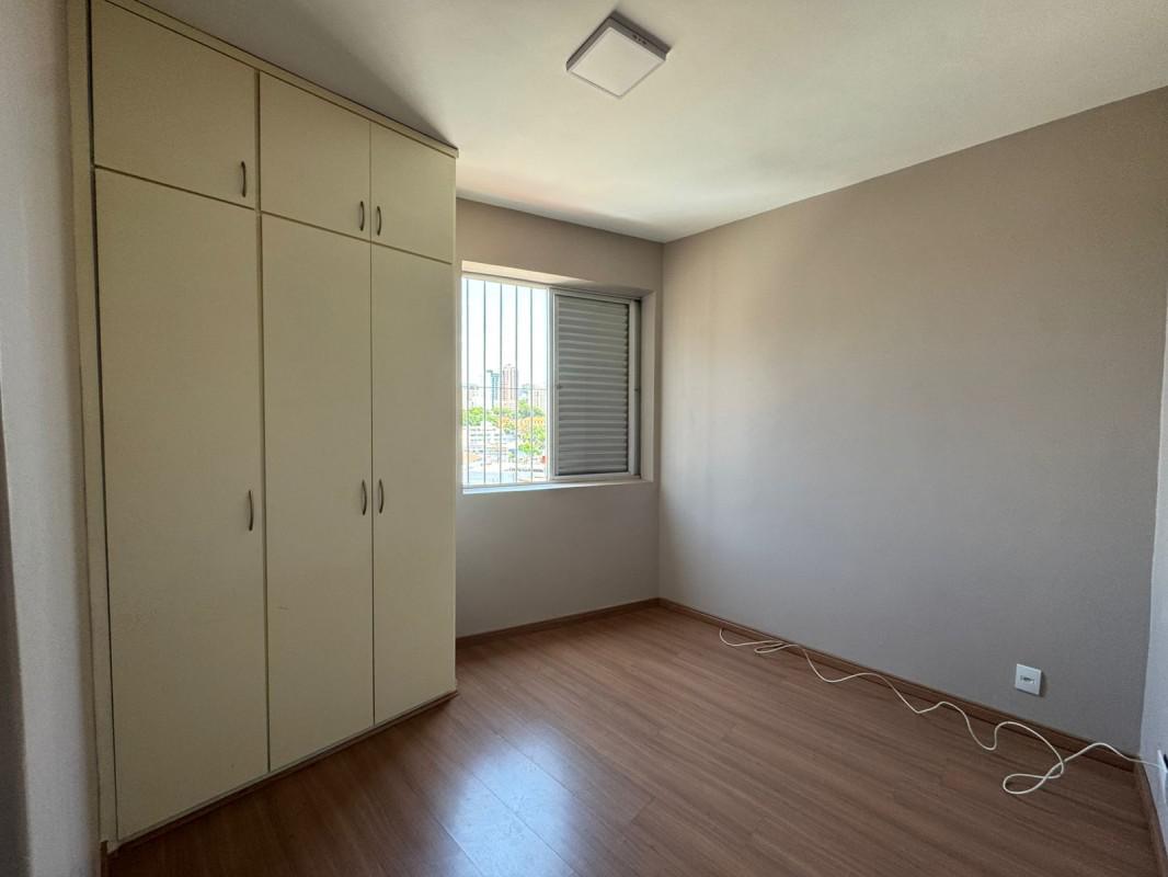 Apartamento, Carlos Prates, 2 Quartos, 1 Vaga