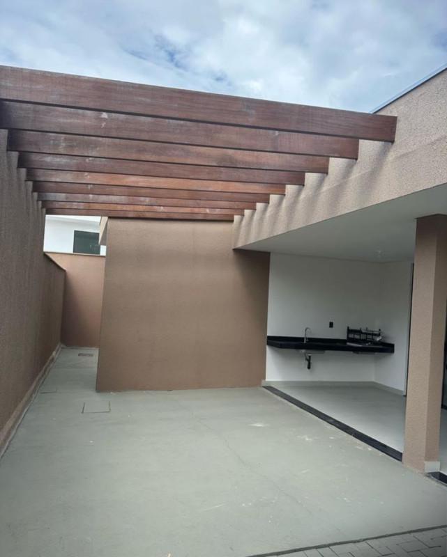 Casa, Lundcea, 3 Quartos, 2 Vagas, 1 Suíte