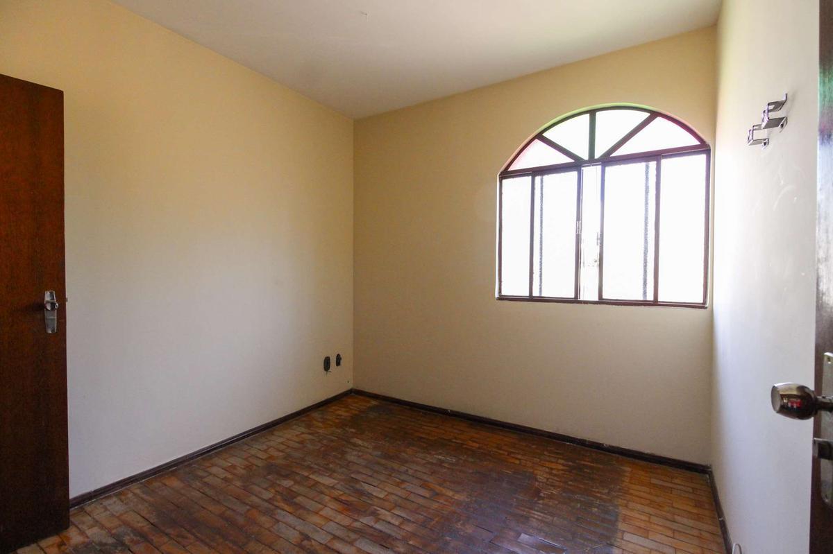 Casa, Itapoã, 3 Quartos, 2 Vagas, 1 Suíte